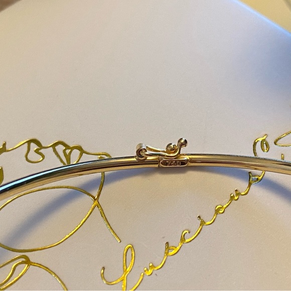 18K Real Gold Knot Bangle - Picture 10 of 15